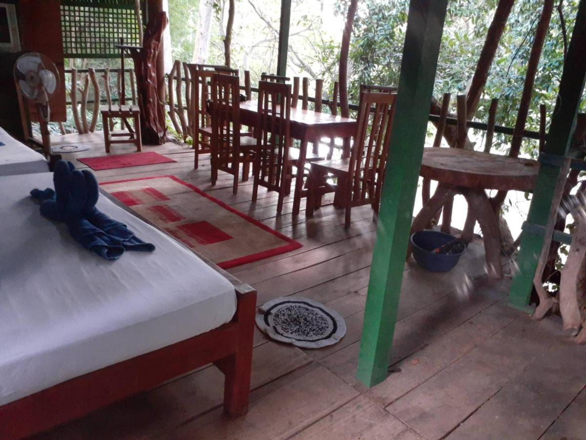 River Side Cabana Tissamaharama Ngoại thất bức ảnh