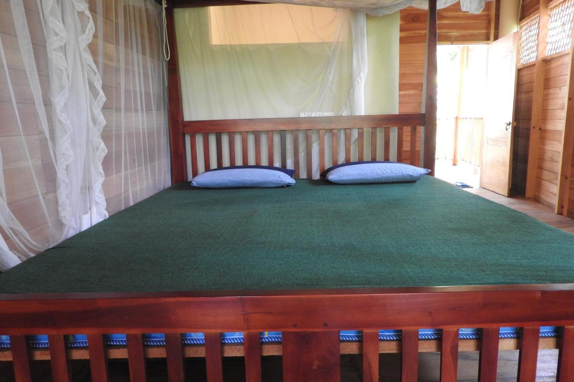River Side Cabana Tissamaharama Ngoại thất bức ảnh