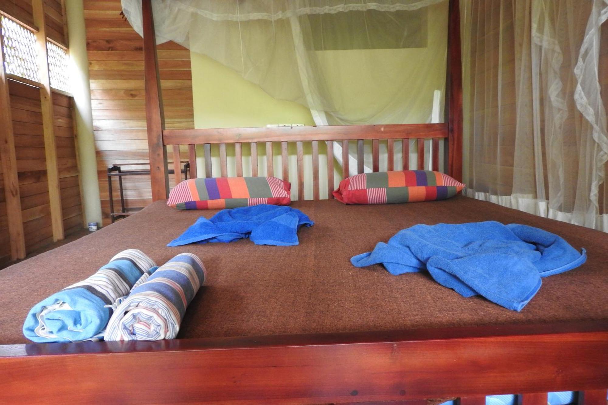 River Side Cabana Tissamaharama Ngoại thất bức ảnh