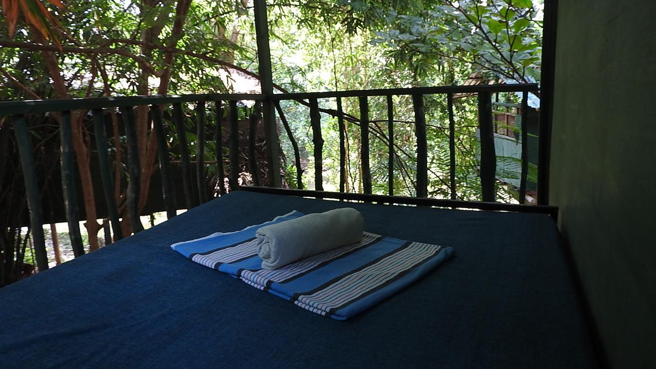 River Side Cabana Tissamaharama Ngoại thất bức ảnh