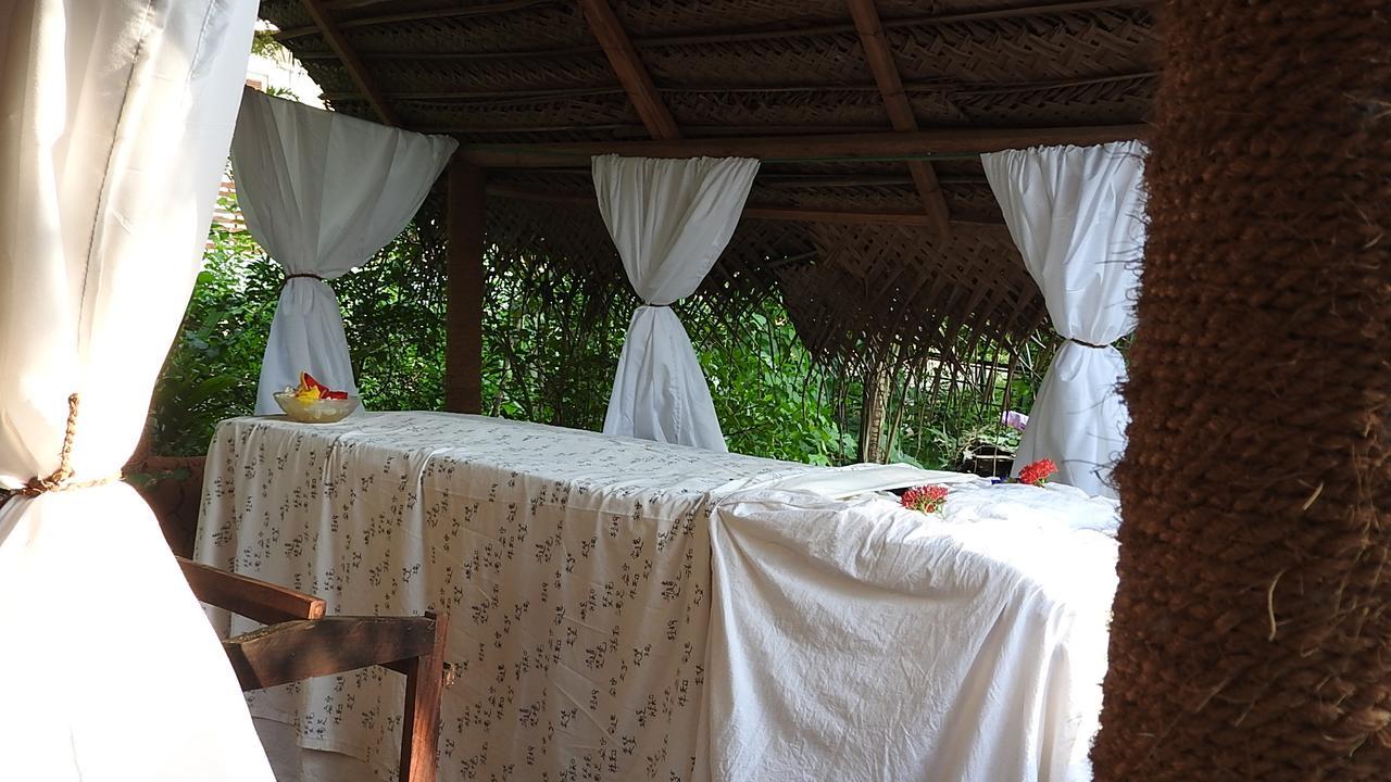 River Side Cabana Tissamaharama Ngoại thất bức ảnh
